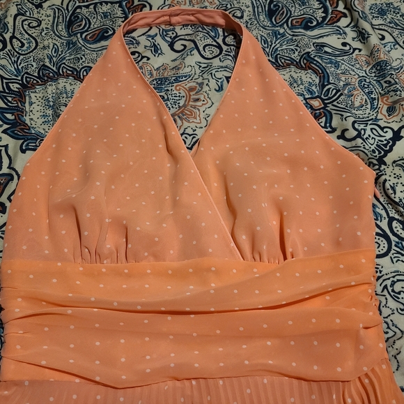 Coral w/ small white polka dots, Halter dress with small pleating. - Picture 3 of 6